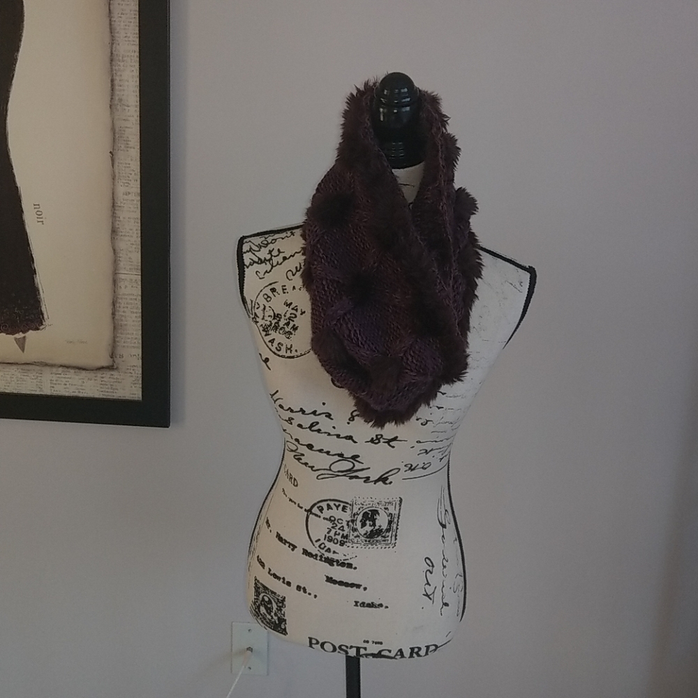 Infinity Scarf - Picture 4 of 5